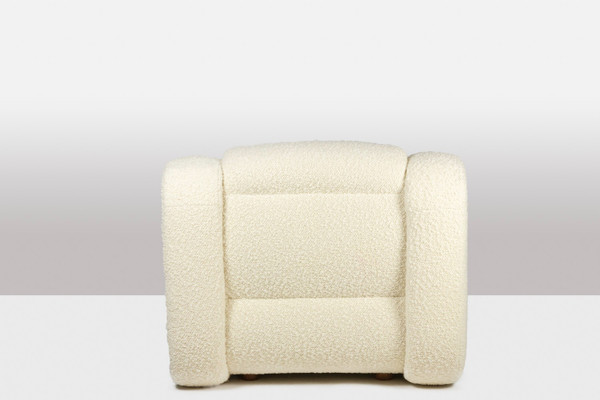 Paire de fauteuils à fines bouclettes. Travail contemporain.