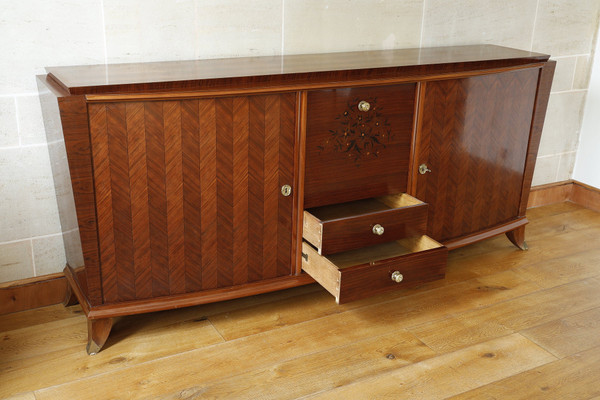 Credenza in palissandro e palissandro nello stile di Jules Leleu