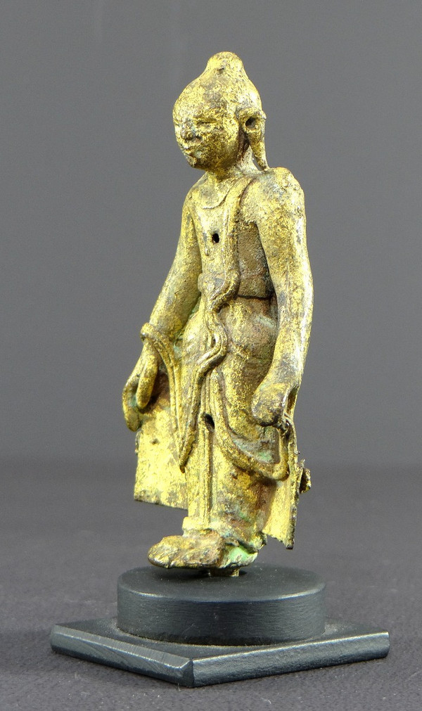 Birma, Bagan Region, 18. Jahrhundert oder früher, Bronzestatue, die Buddha darstellt.