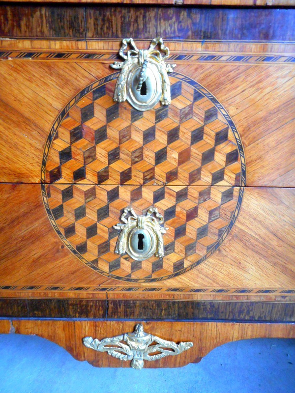 Commode XVIIIe En Marqueterie Et Bronze Doré Estampillé F.rubestuck