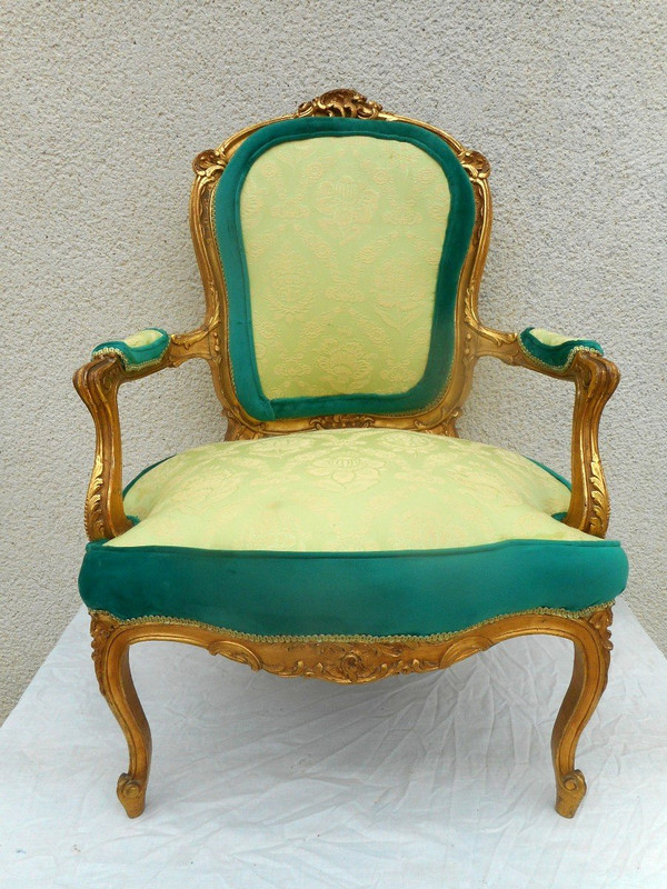 Suite Quatre Fauteuils En Bois Doré époque XIXe
