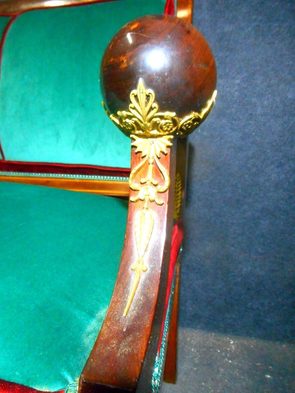 Ensemble De Salon Empire En Acajou Et Bronze Doré Estampillé