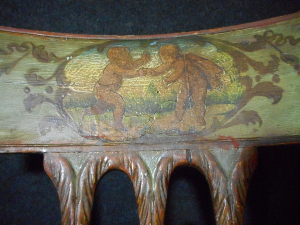 Set di 6 sedie a putti laccate del XVIII secolo