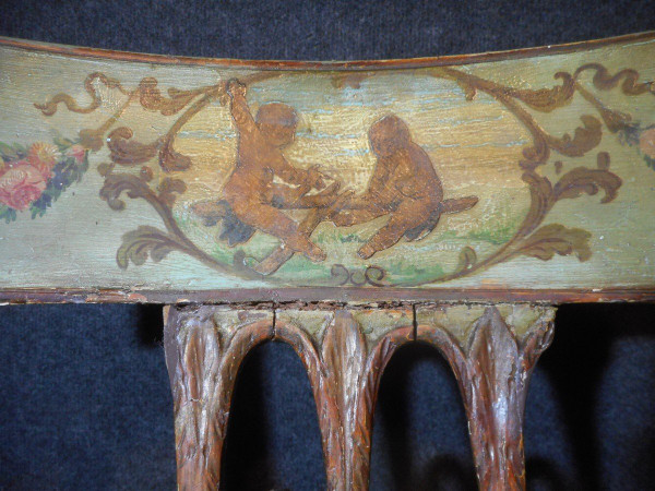 Set di 6 sedie a putti laccate del XVIII secolo