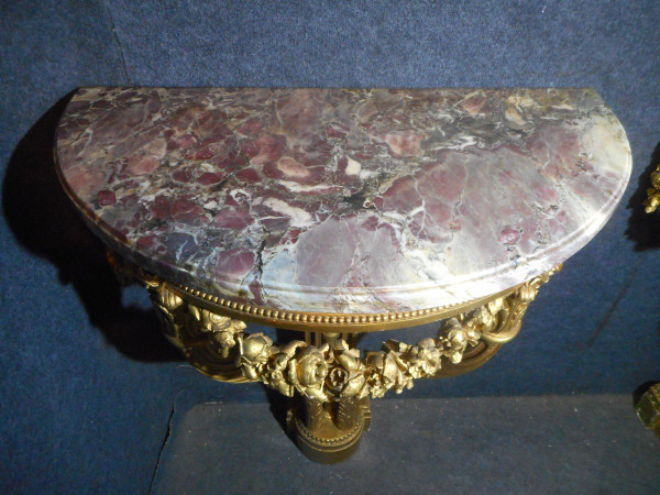Paire De Console Aux Cornes d'Abondance En Bois Doré époque XIXe