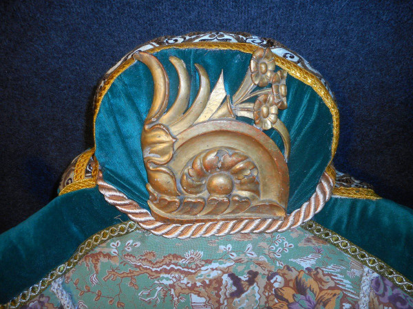 Confidente indiscreto Capitonné periodo Napoleone III