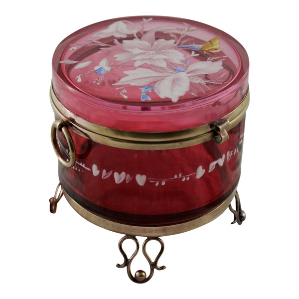 Pink glass box with enamel decoration attributed to Cristallerie Moser 1880-1900