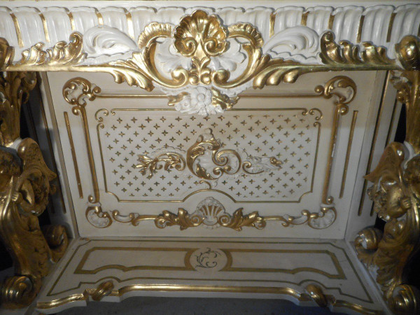 Large Console In Lacquered And Gilded Wood, 19th Century