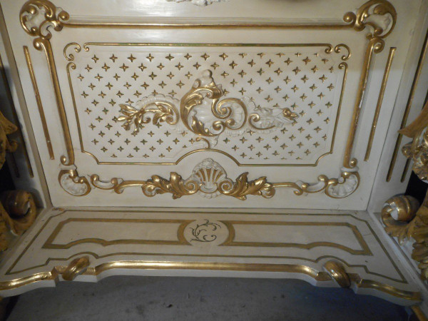 Large Console In Lacquered And Gilded Wood, 19th Century