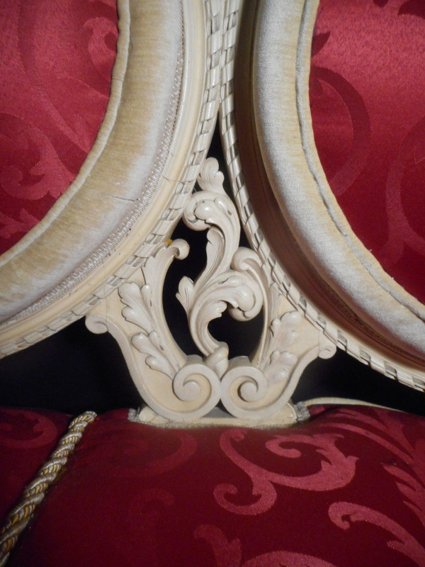 Large 19th century lacquered sofa Modèle De Château