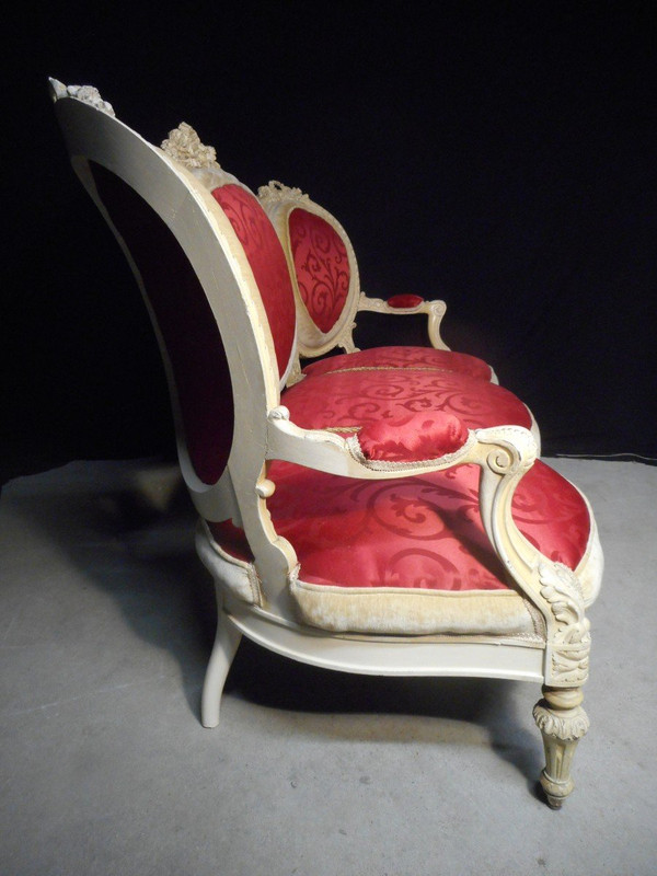 Large 19th century lacquered sofa Modèle De Château