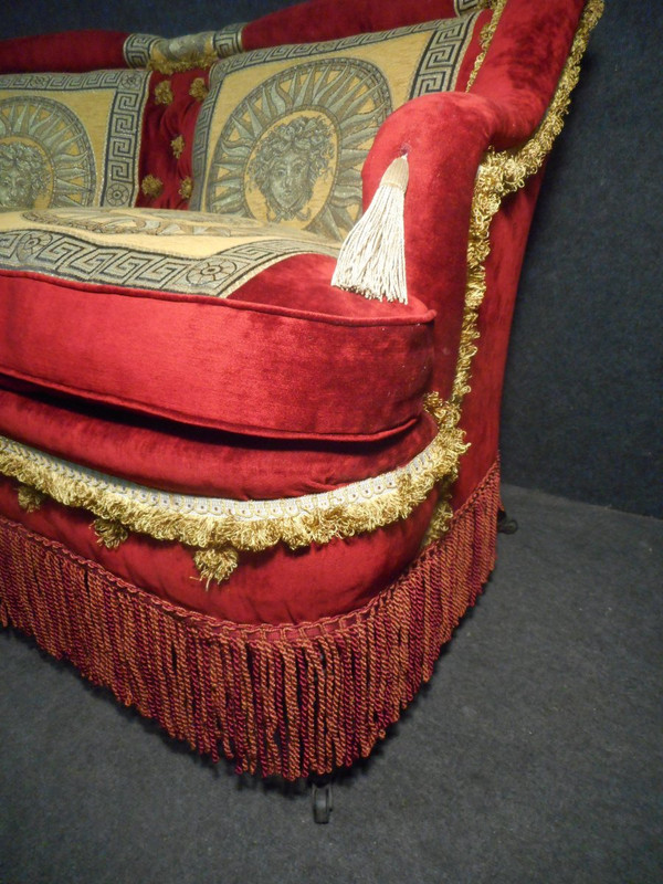 Sofa Napoleon III period In Velvet