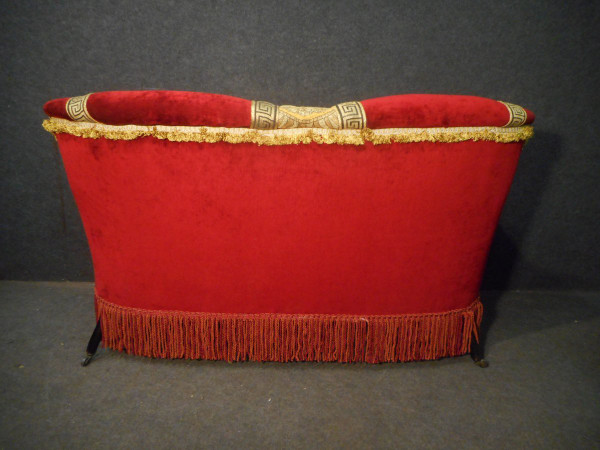 Sofa Napoleon III period In Velvet