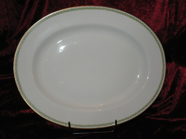 Porcelain service decorated with laurel friezes, Empire style, early 20th century.
