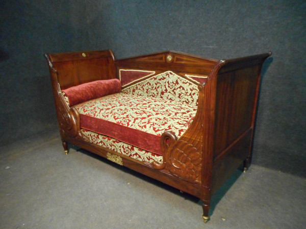 Letto per bambini a collo di cigno di epoca impero in mogano cubano