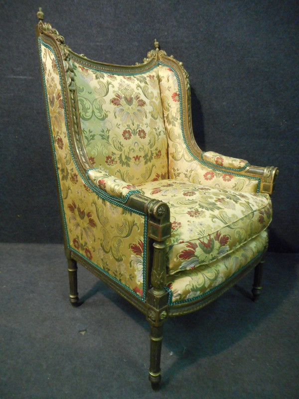 Large Pair Of 19th Century Bergères In Lacquered And Gilded Wood