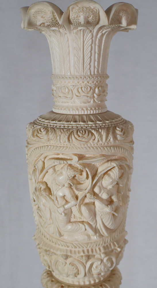 Large Ivory Lamp Height 64 Cm, India circa 1920-1930