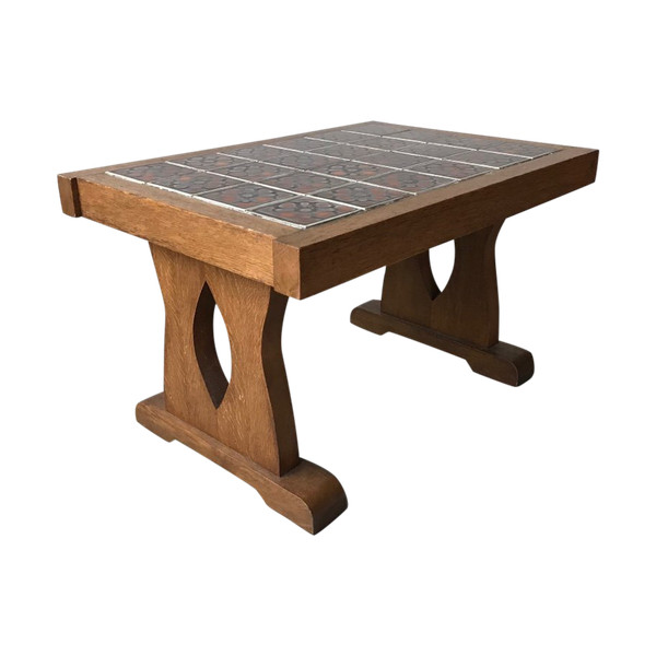 Table basse en céramique et chêne, Guillerme et Chambron, vers 1950.