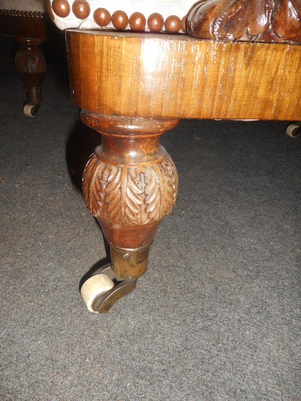 Indiscreet Confidant Napoleon III Period In Mahogany