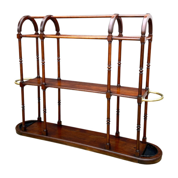 19th CENTURY WALNUT HOUSEHOLD AND ROPE HOLDER IN BRASS AND ZINC POTS