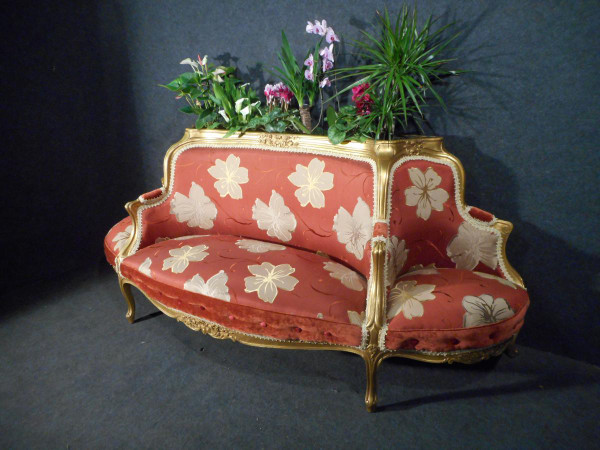 Causeuse époque XIXe En Bois Doré Et Soieries
