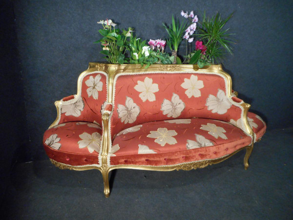 Causeuse époque XIXe En Bois Doré Et Soieries