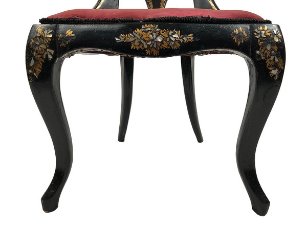 Chaise à haut dossier en bois et carton bouilli burgauté, Napoléon III