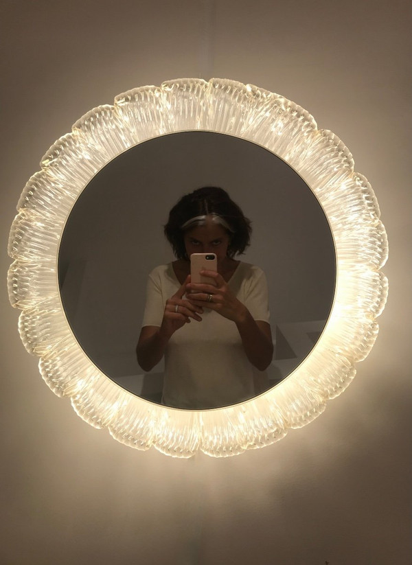 Miroir rond lumineux des années 70.