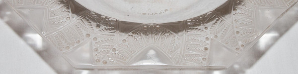 Coppa modello Chantilly di René Lalique