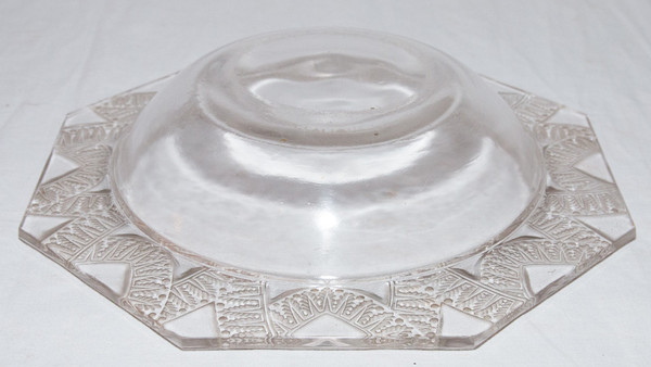 Coppa modello Chantilly di René Lalique