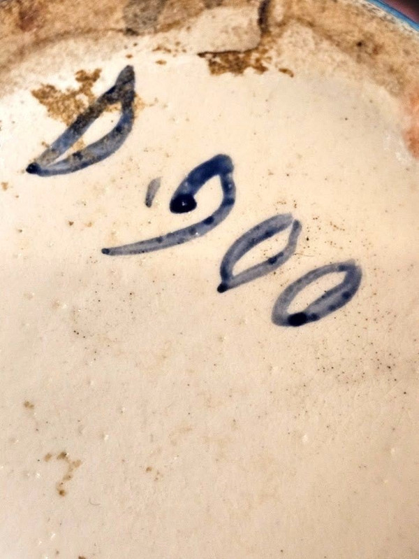 Longwy Vaso di zucca trilobato del XIX secolo "Squame e ghirlande floreali"