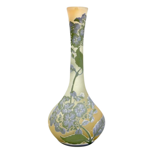 Emile Gallé Vase Art Nouveau  "Hydrangea"