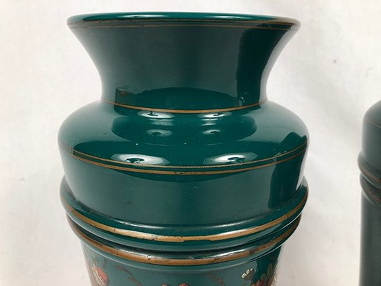 Paire de grands vases en verre opalin, XIXe