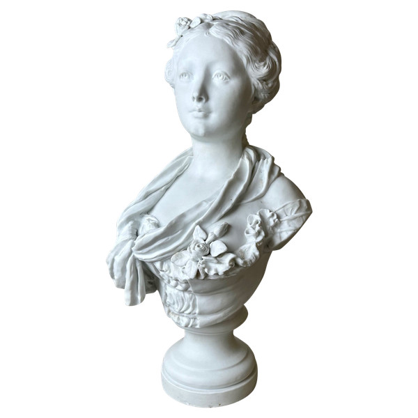 Biscuit époque 1900 d’une jeune femme 