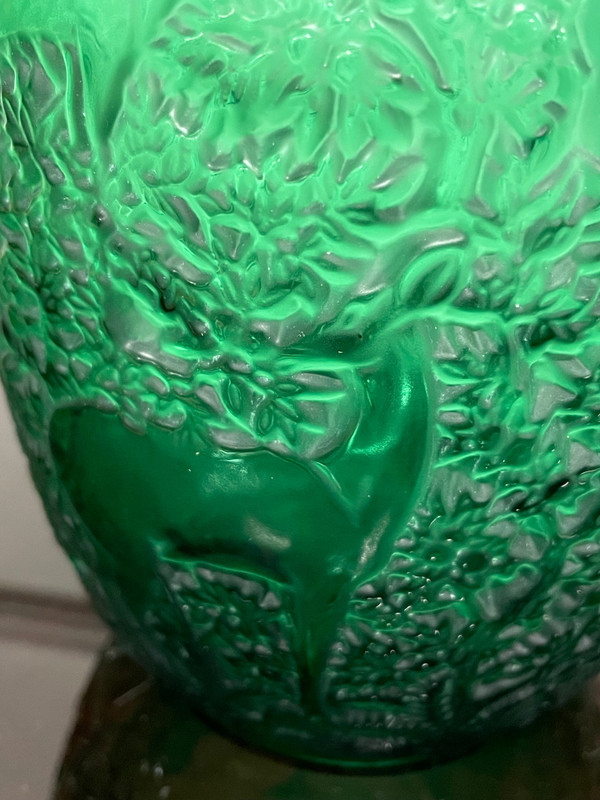 Lalique France - Vase Aux Biches Cristal Vert Style Art Deco