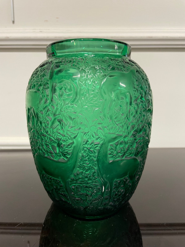 Lalique France - Vase Aux Biches Cristal Vert Style Art Deco
