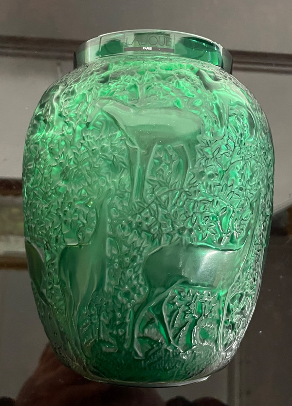 Lalique France - Vase Aux Biches Cristal Vert Style Art Deco