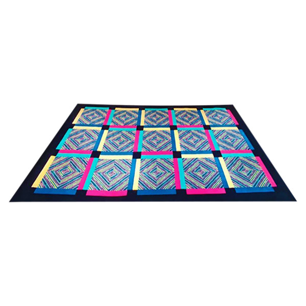 Magnifique tapis en laine des années 1990 par Ottavio Missoni. Fabriqué en Italie