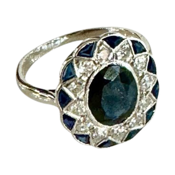 Art Deco Ring In Gold, Platinum, Sapphire And Diamonds