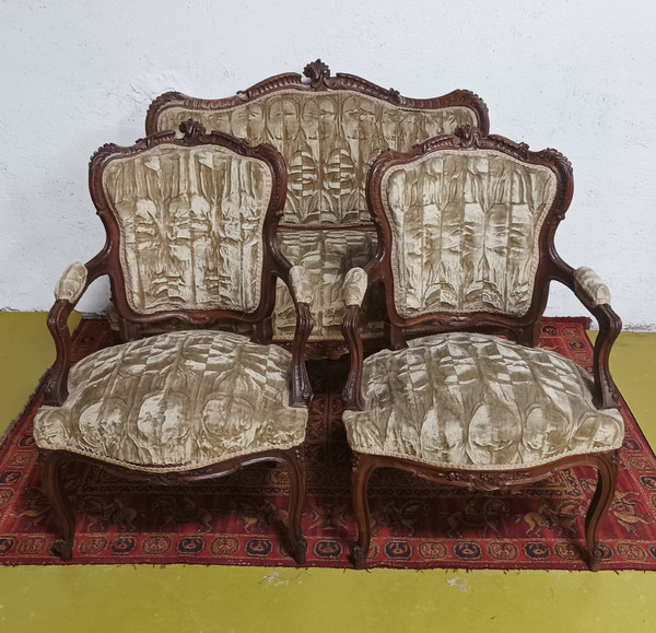 Salon ensemble banquette et fauteuils Rocaille en noyer