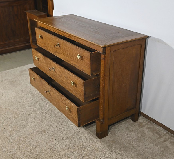Petite Commode de Propriété en Chêne, époque Empire – Début XIXe