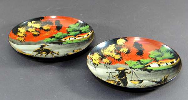 Vietnam, 1950s/1960s, Minh Thanh Workshop, Pair Of Small Lacquer Cups.