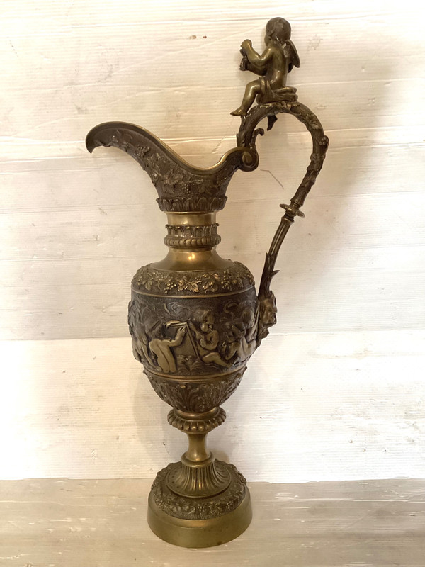 Important ewer