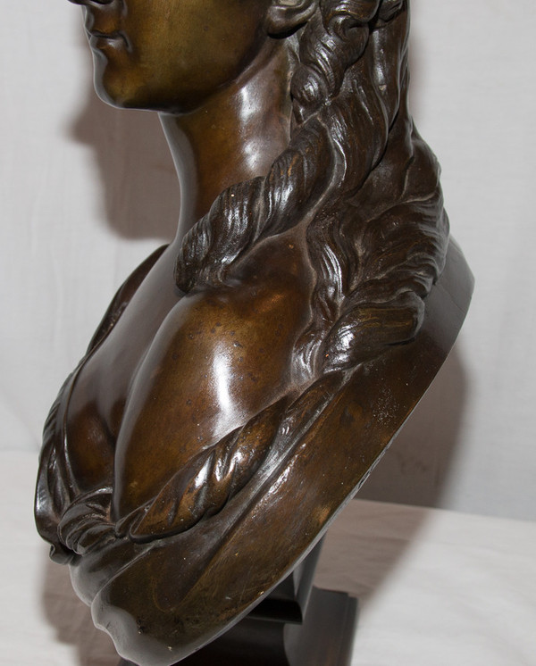 Grande busto in bronzo "Contessa Du Barry" secondo Pajou, XIX secolo