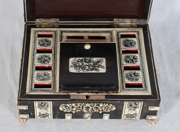 Vizagatapam Horn Box Late 19th Century