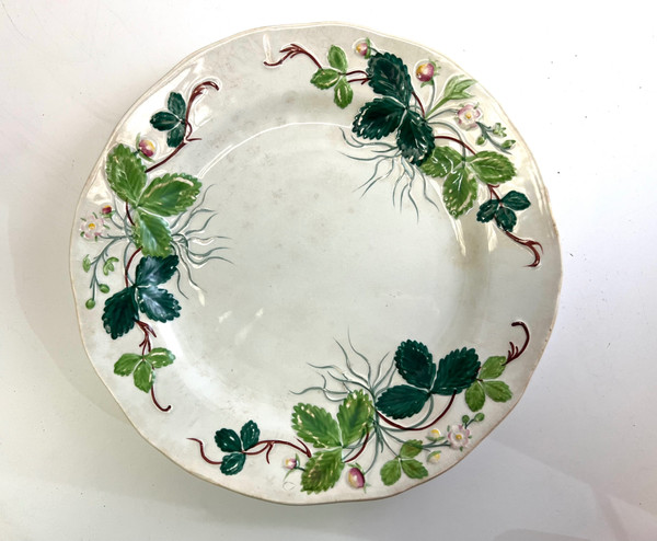 Set of 3 strawberry serving plates by Georges Sand Creil Montereau