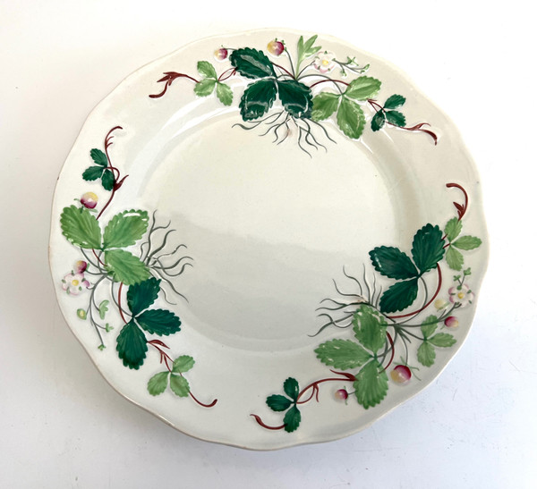 Set of 3 strawberry serving plates by Georges Sand Creil Montereau