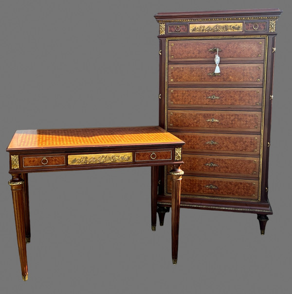 SEMAINIER XIXe DE STYLE LOUIS XVI EN MARQUETERIE DE CUBES ORNÉ DE BRONZE DORÉ