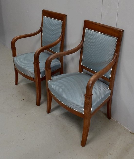 Pair of Solid Light Walnut Armchairs, Directoire Period - Late 18th Century - Early 19th Century