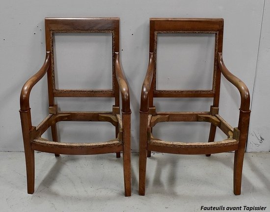 Pair of Solid Light Walnut Armchairs, Directoire Period - Late 18th Century - Early 19th Century